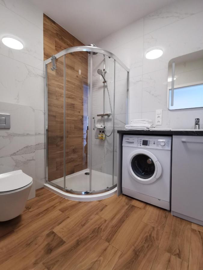 Apartamenty Garbary 32 Z Klimatyzacja - Air-Conditioning Poznan Ngoại thất bức ảnh