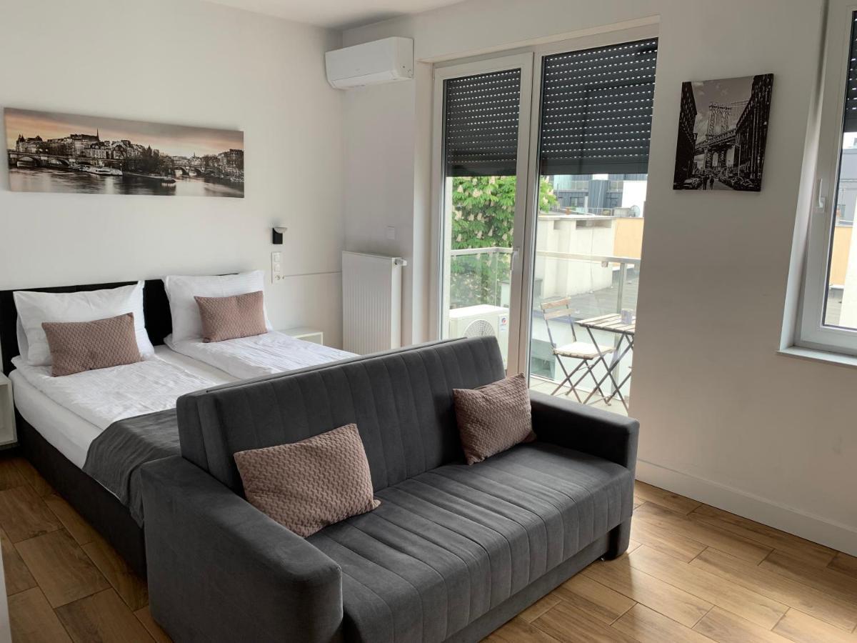 Apartamenty Garbary 32 Z Klimatyzacja - Air-Conditioning Poznan Ngoại thất bức ảnh